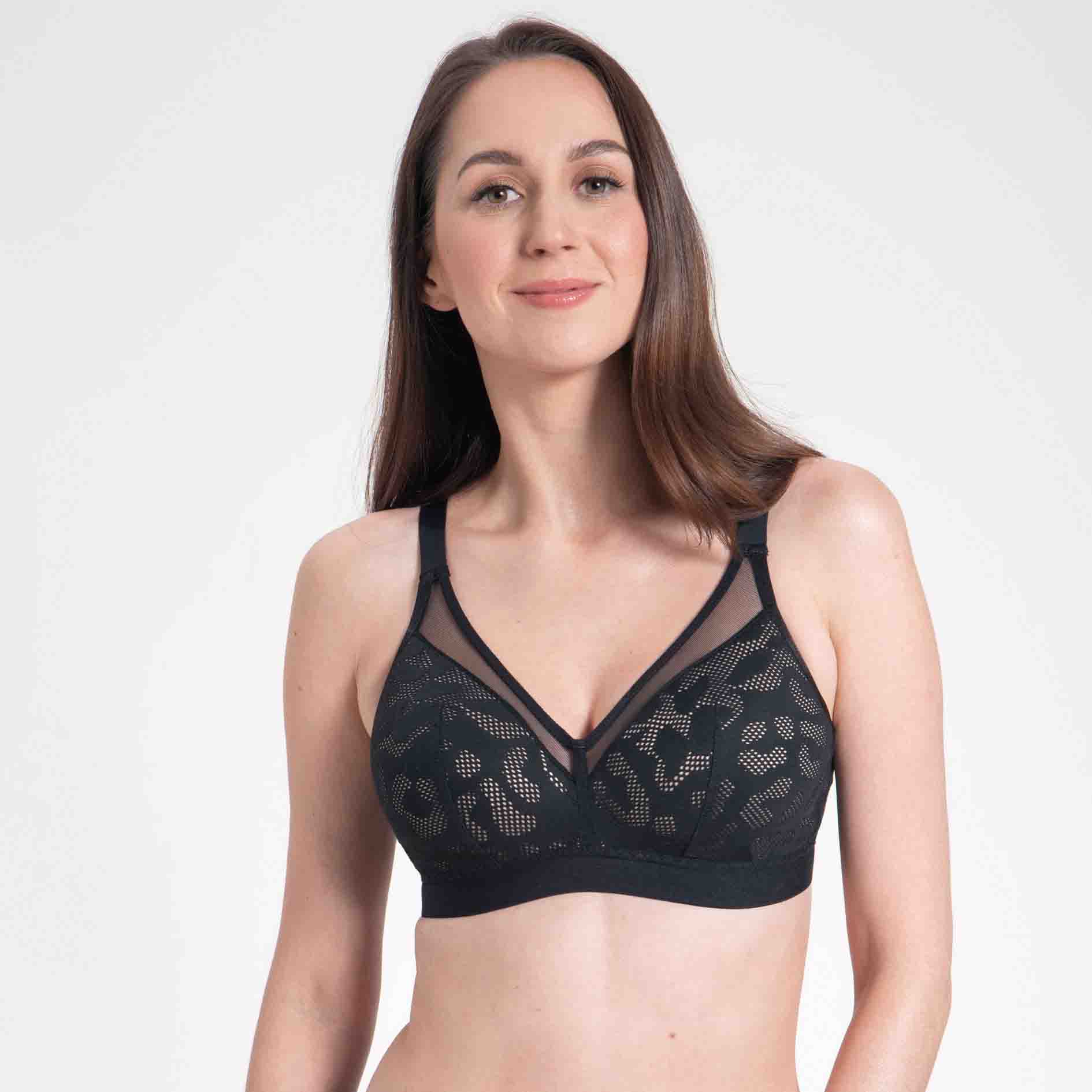 Alex Plunge Moulded Wireless Bra