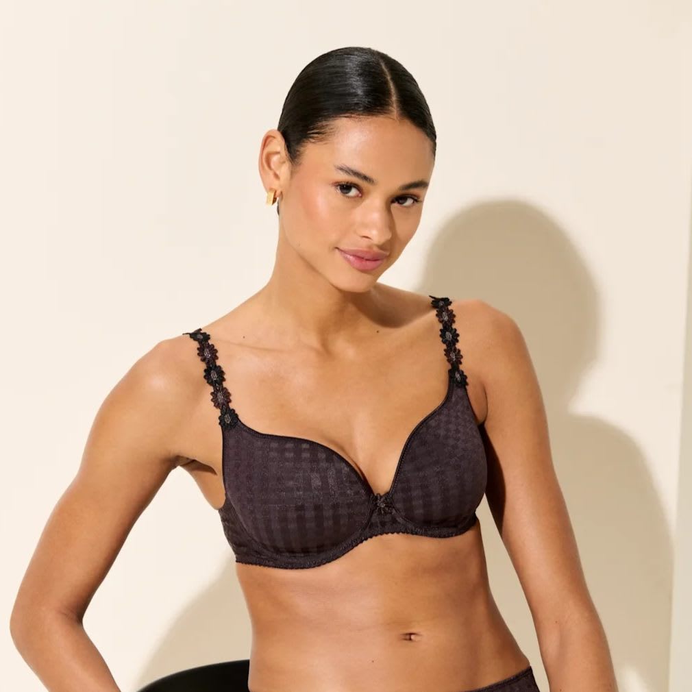 Avero Padded Heart Shape Plunge Bra