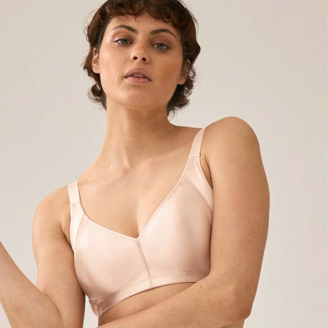 Curve Hugger Seamless Wirefree Minimiser Bra