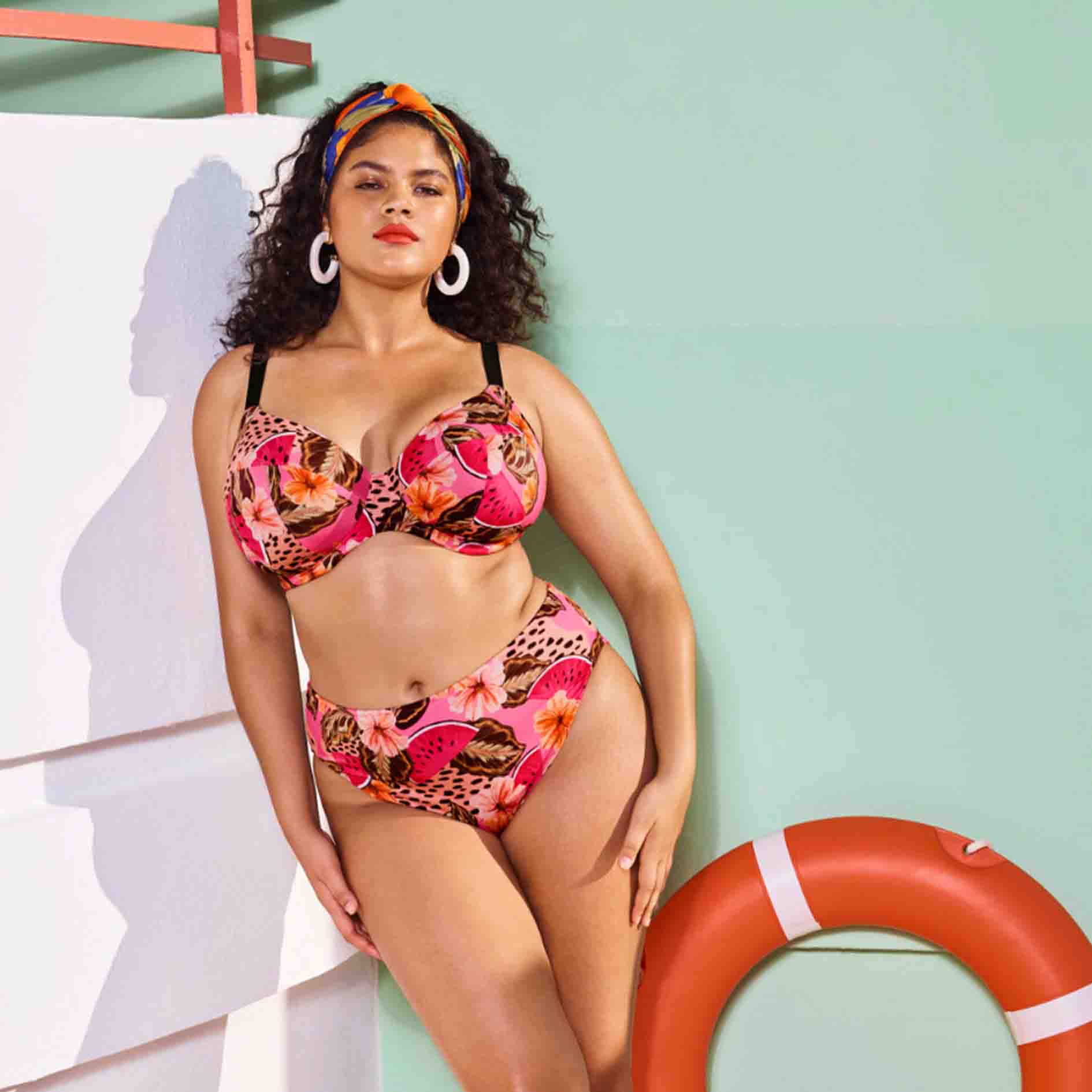 Cabana Nights UW Plunge Bikini Top