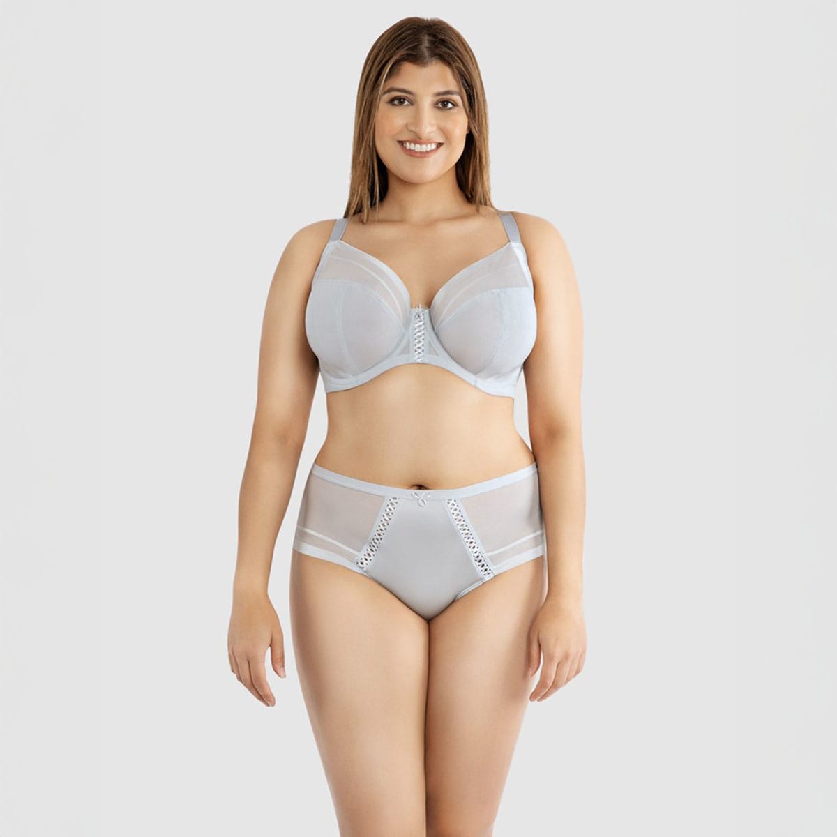 Shea Supportive Full Bust Plunge Bra