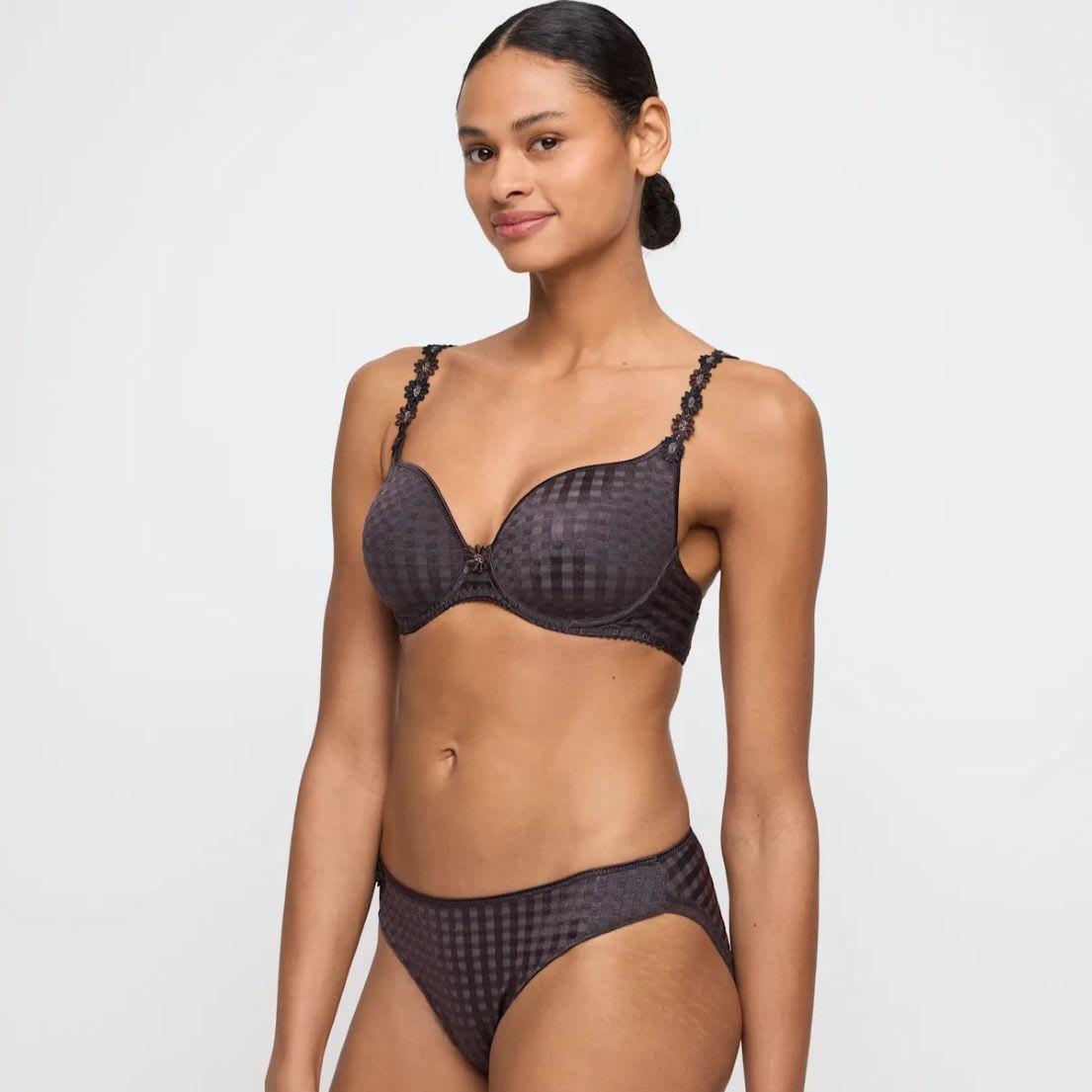 Avero Padded Heart Shape Plunge Bra