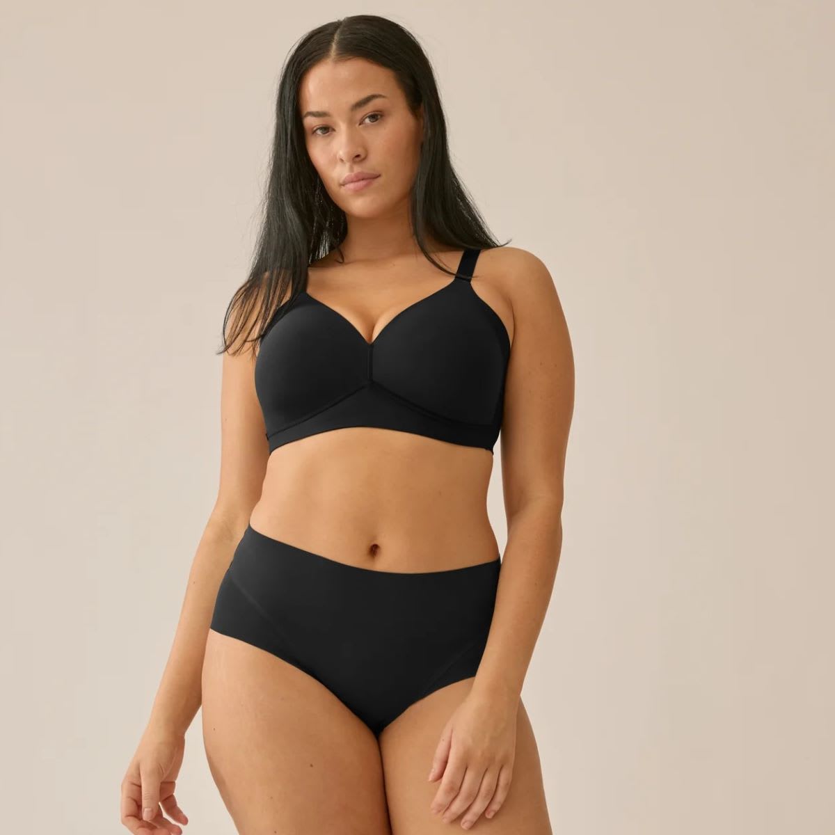 Side Smoothing Soft Cup Wireless Padded Bra