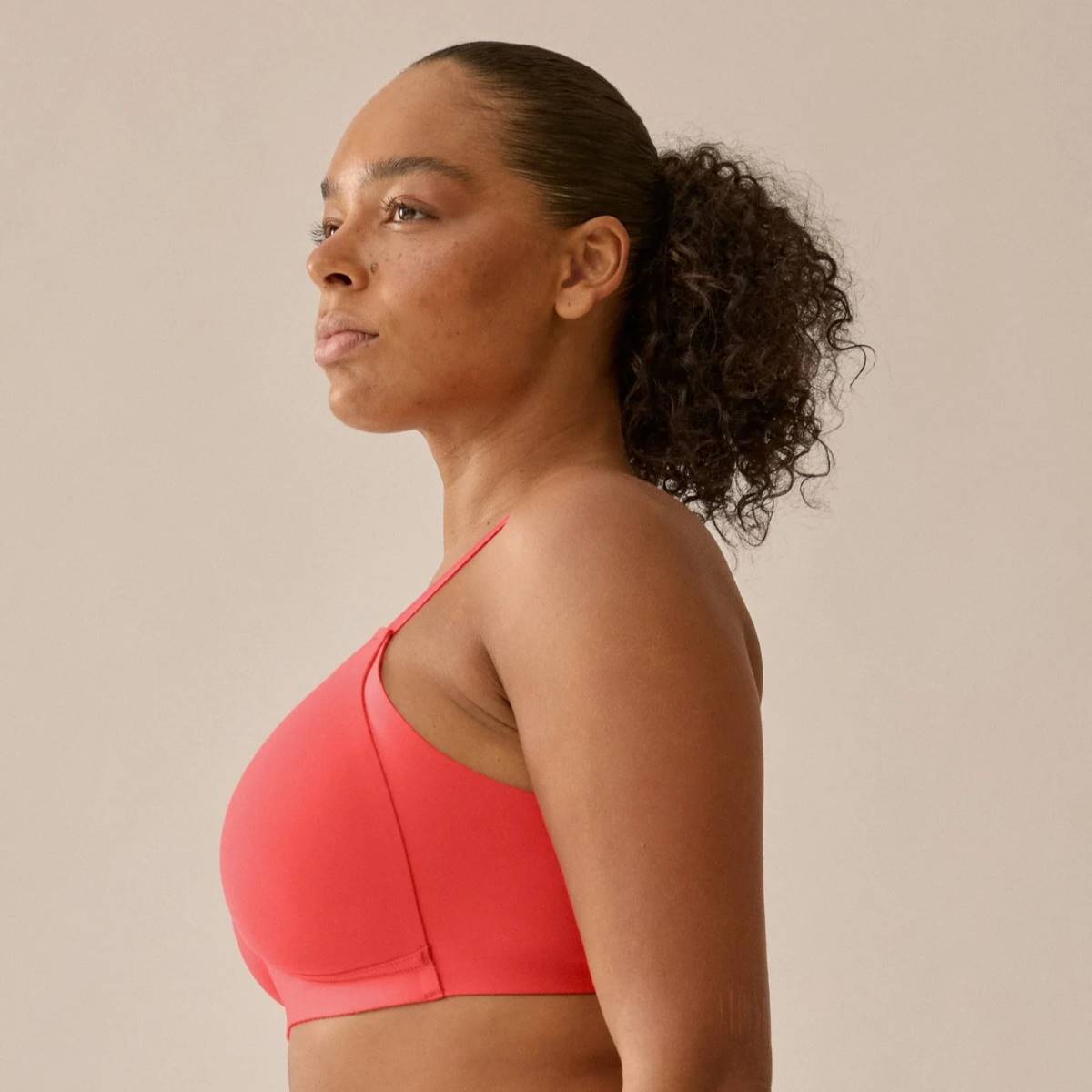 Side Smoothing Soft Cup Wireless Padded Bra