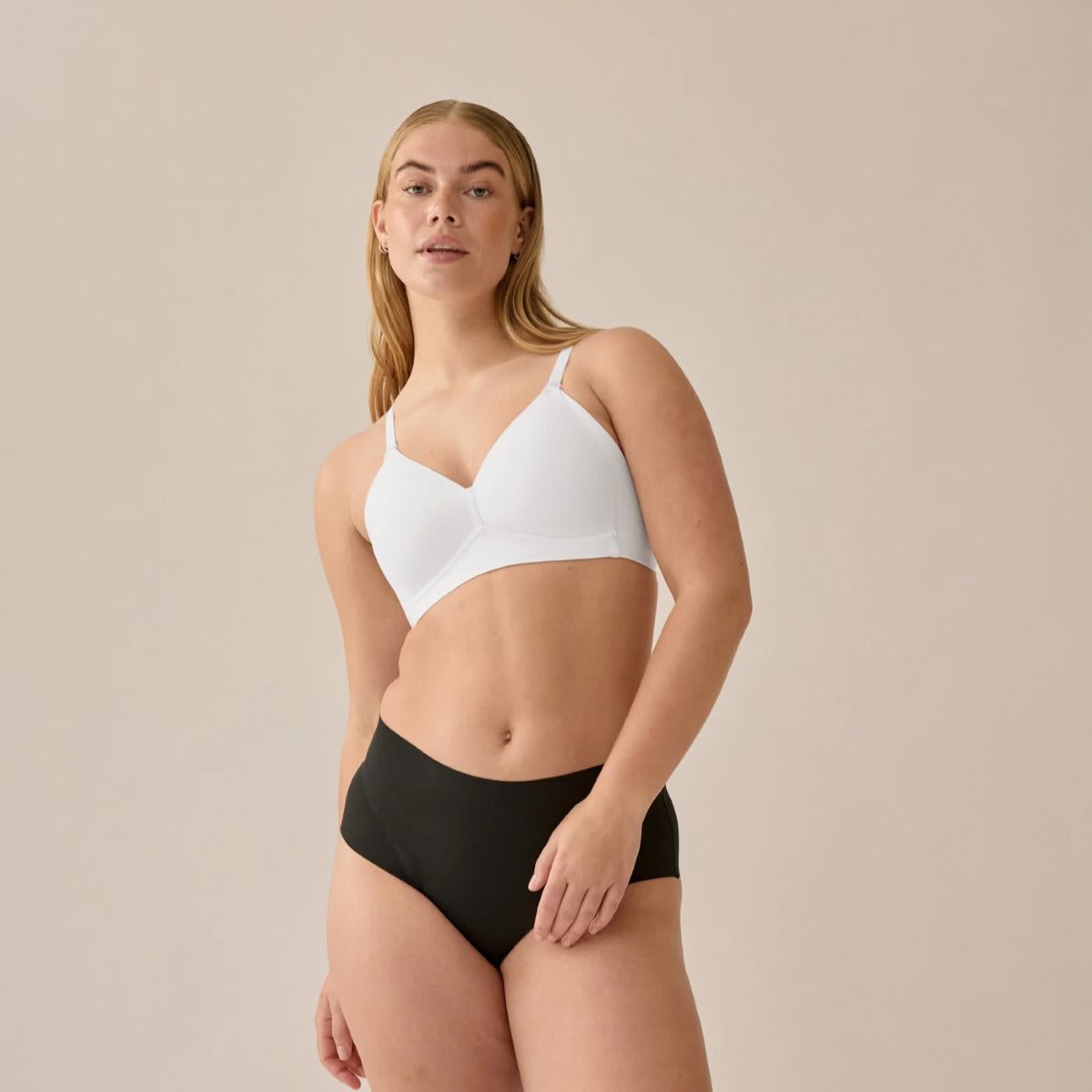 Side Smoothing Soft Cup Wireless Padded Bra