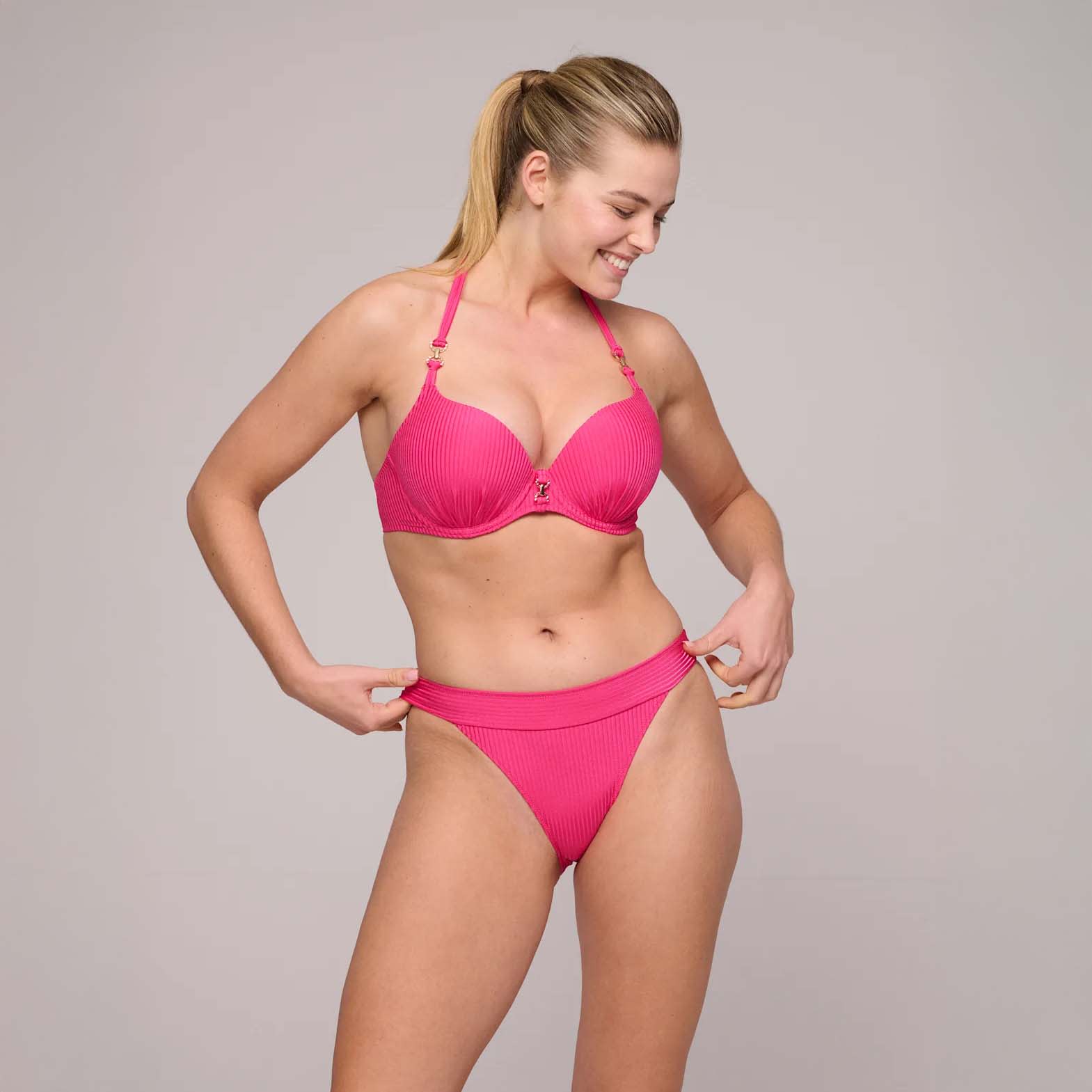 Emly Padded Heartshape Bikini Top