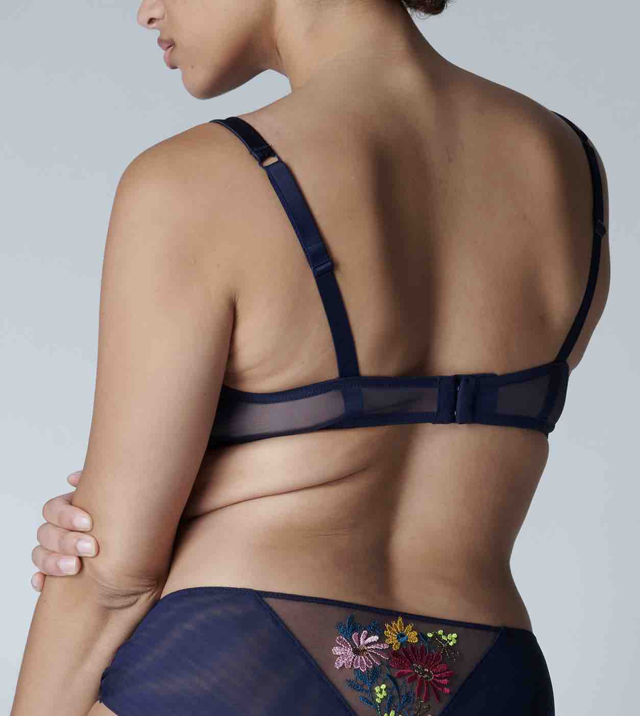 Elsa Wired Triangle Bra