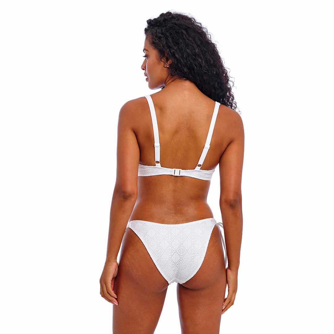 Nomad Nights High Apex Bikini Top