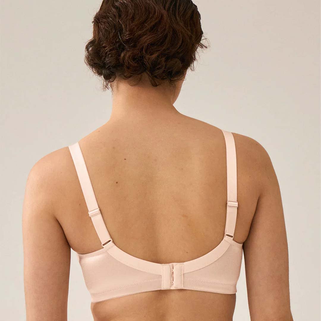 Curve Hugger Seamless Wirefree Minimiser Bra