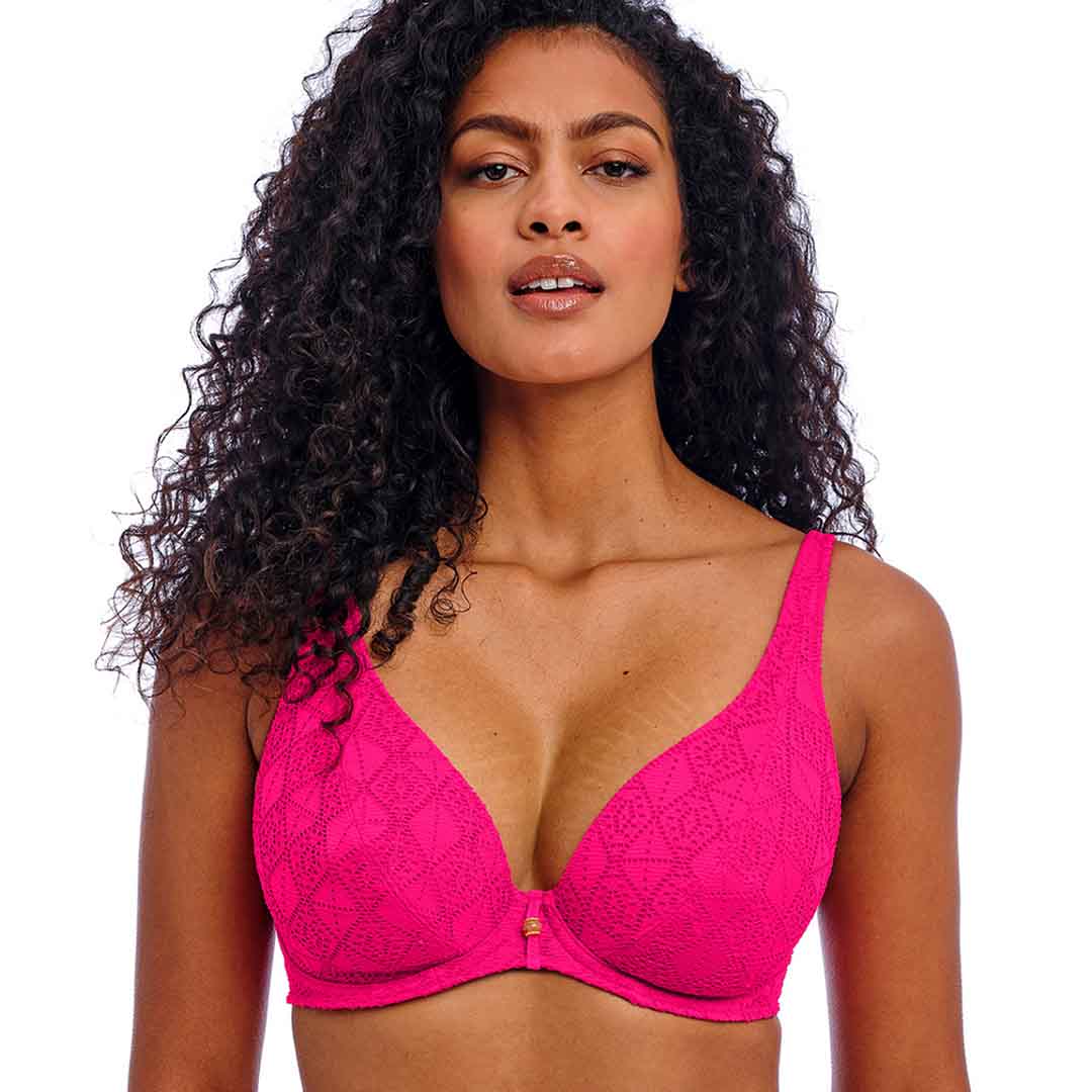 Nomad Nights High Apex Bikini Top