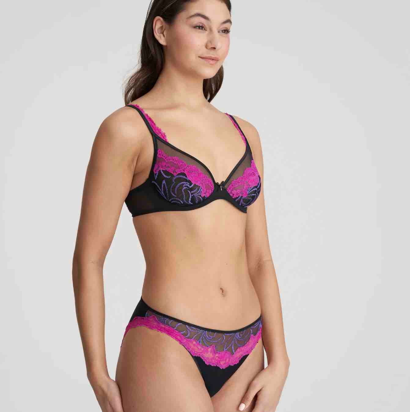 Adelade Plunge Bra