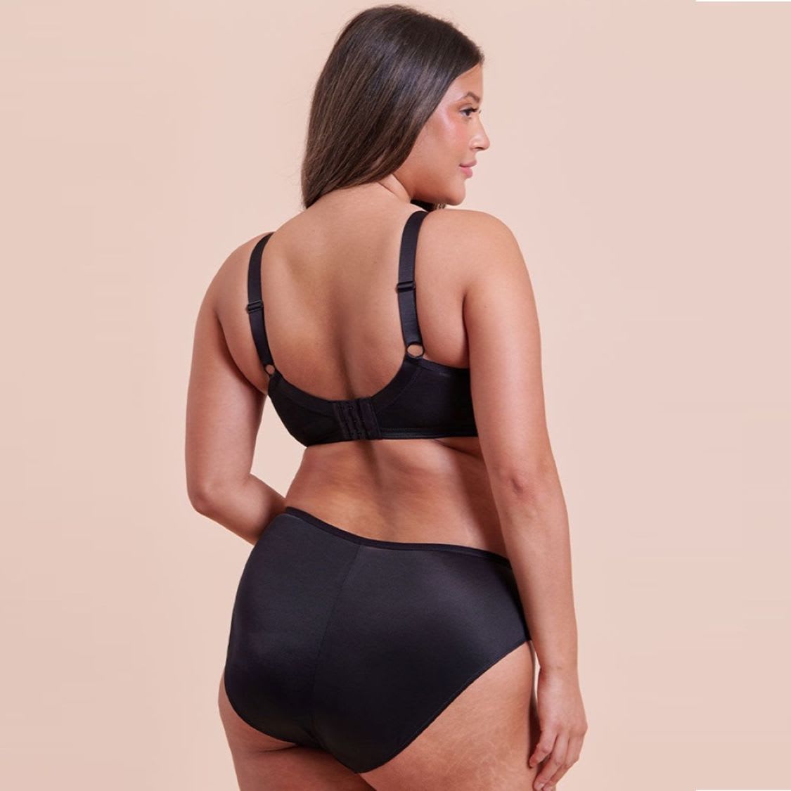 Spotlight Full Cup Side Support Bra