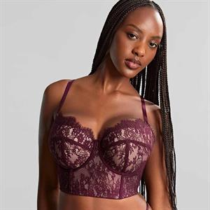 Longline Bras from D to O cup Storm in a D Cup UK